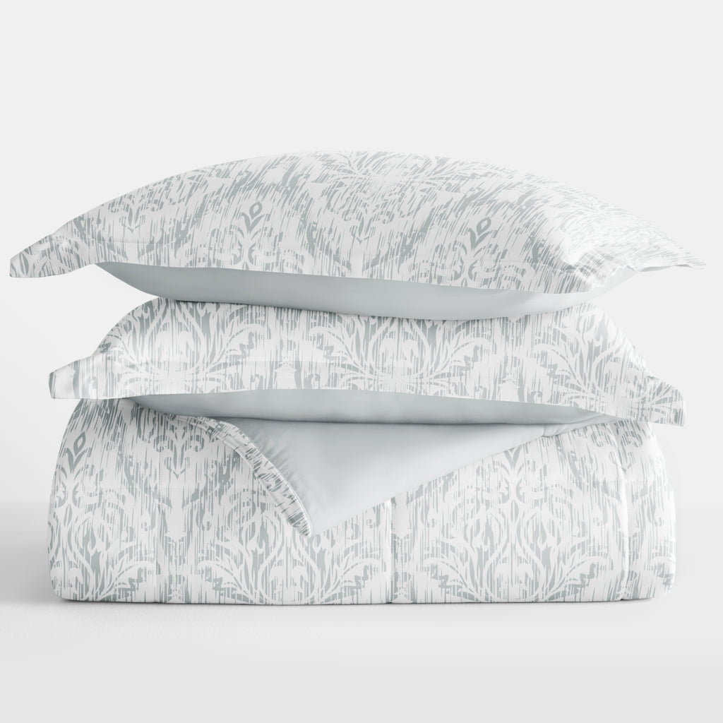 English Countryside Reversible Down-Alternative Comforter Set