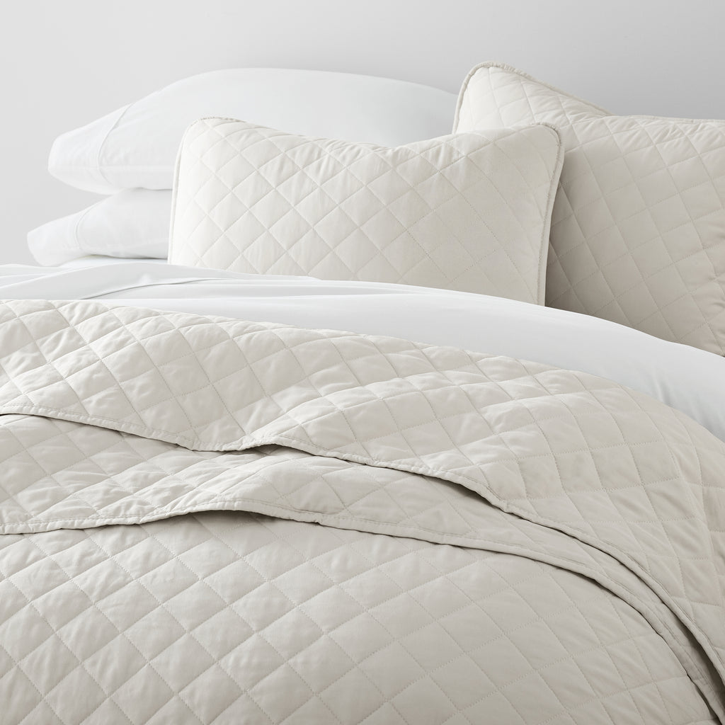 3-Piece Diamond Stitch Quilted Coverlet Set